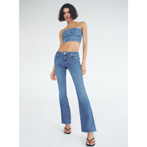 Zara ZW Low-Rise Slim Fit Flared Leg Bootcut Jeans Sz:8 NWT - Picture 3 of 13